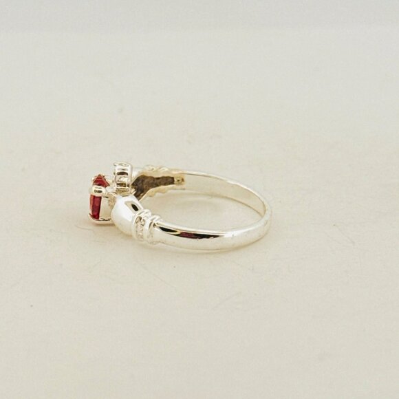 Estate Vintage Sterling Silver 925 Claddagh Ring Ruby Heart Size 8, 2.6g - Picture 5 of 11